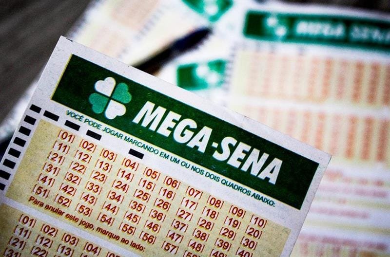 Mega-Sena 2525: aposta simples e bolão dividem R$ 317 milhões